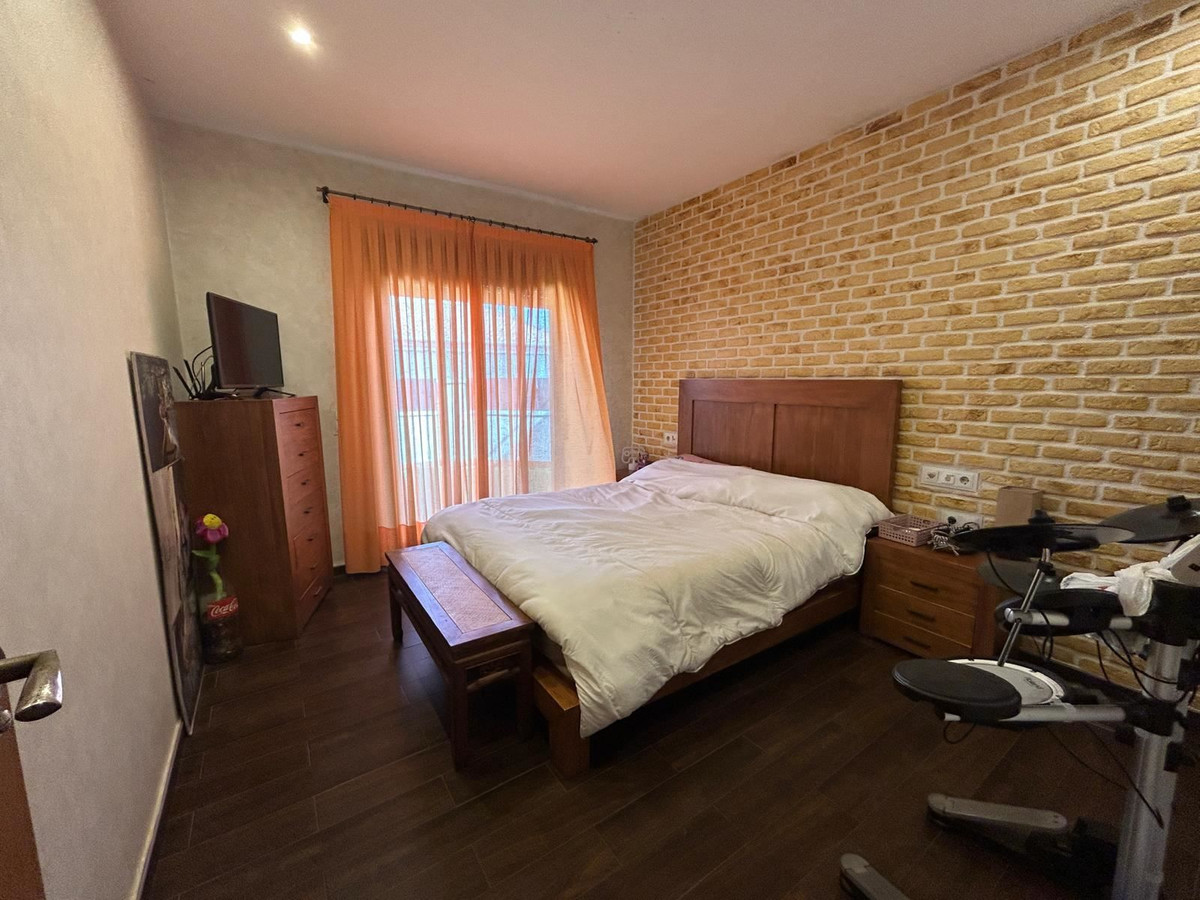 For sale - 3 Bedroom 2 Bathroom Apartment - Top Floor Apartment in San Pedro del Pinatar - Lo Pagan  - Murcia