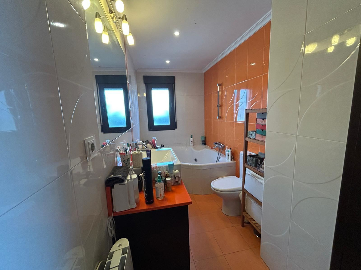 For sale - 3 Bedroom 2 Bathroom Apartment - Top Floor Apartment in San Pedro del Pinatar - Lo Pagan  - Murcia