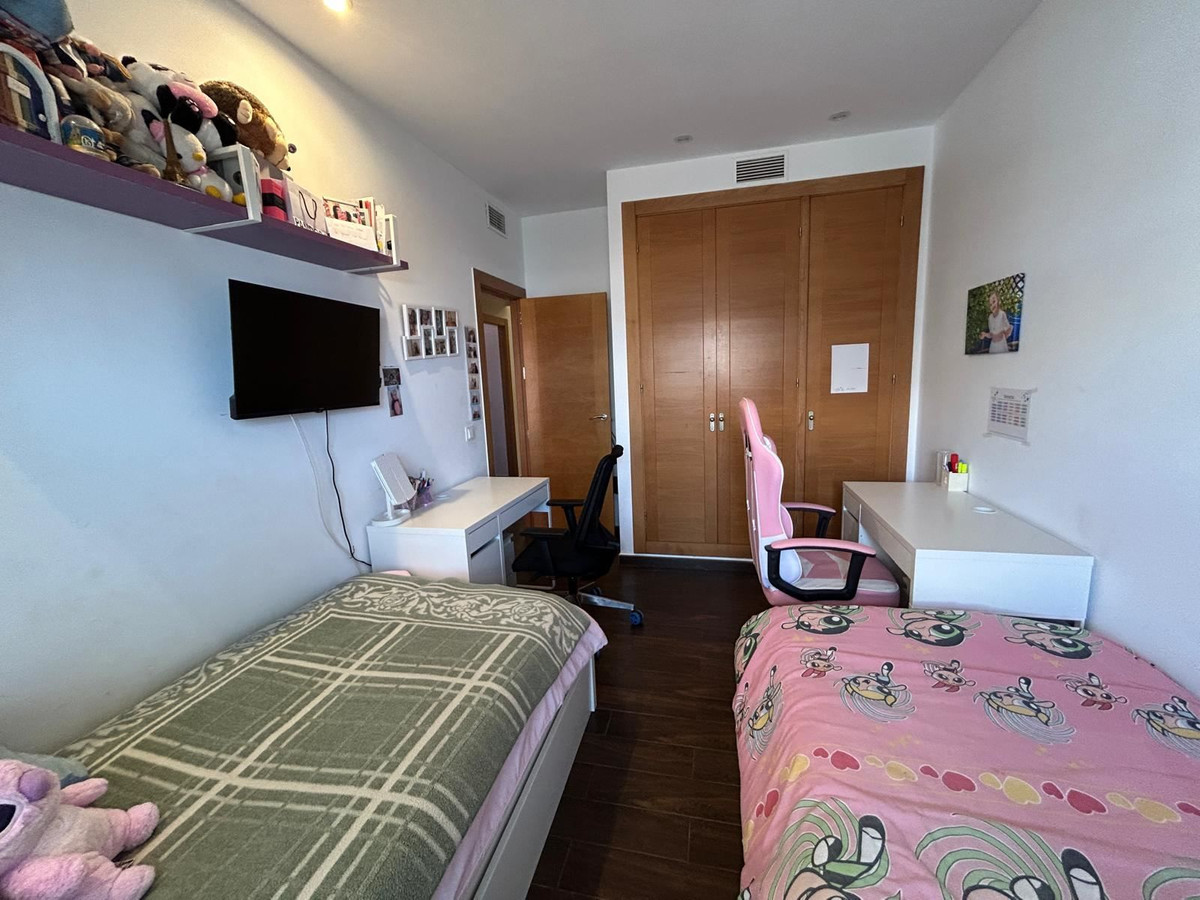 For sale - 3 Bedroom 2 Bathroom Apartment - Top Floor Apartment in San Pedro del Pinatar - Lo Pagan  - Murcia