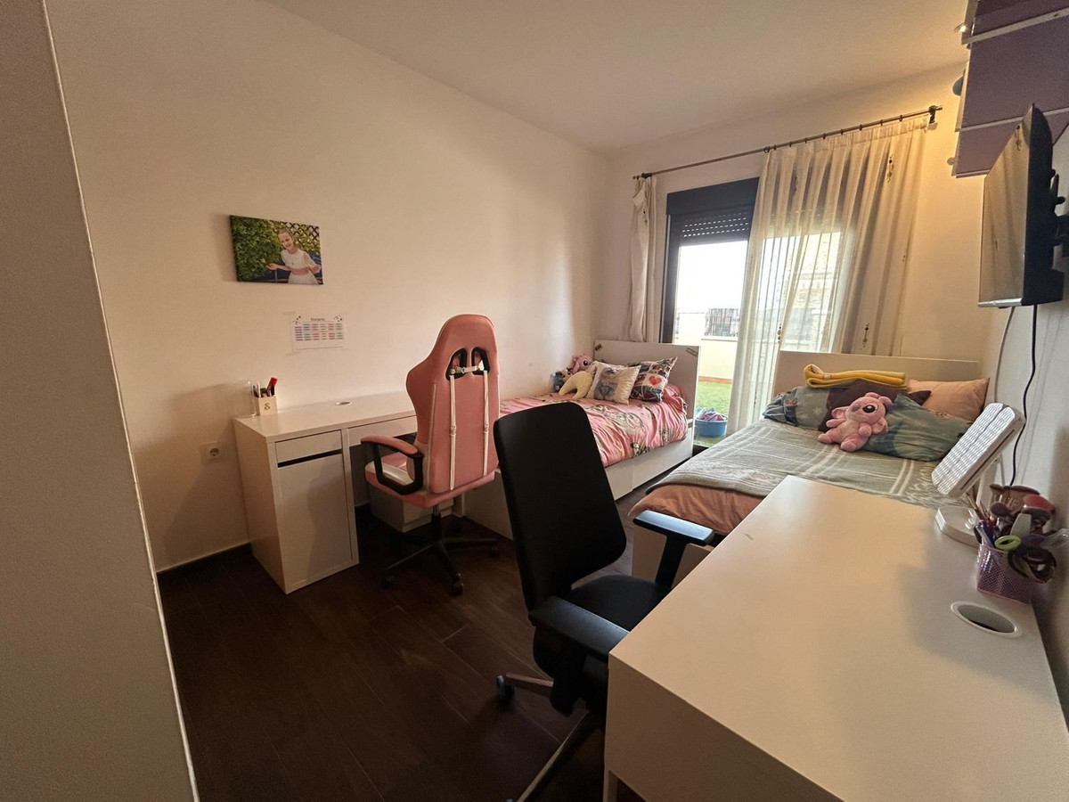 For sale - 3 Bedroom 2 Bathroom Apartment - Top Floor Apartment in San Pedro del Pinatar - Lo Pagan  - Murcia