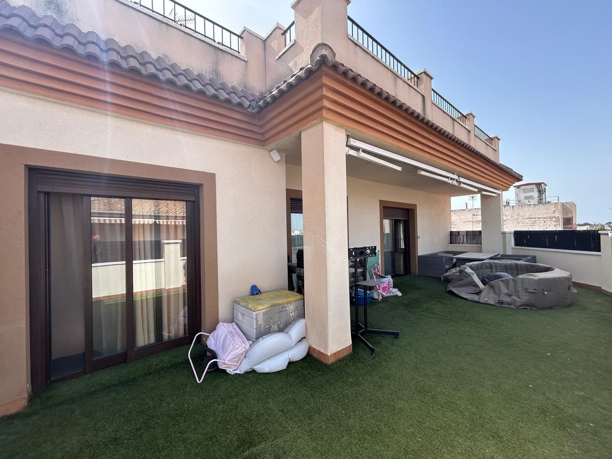 For sale - 3 Bedroom 2 Bathroom Apartment - Top Floor Apartment in San Pedro del Pinatar - Lo Pagan  - Murcia