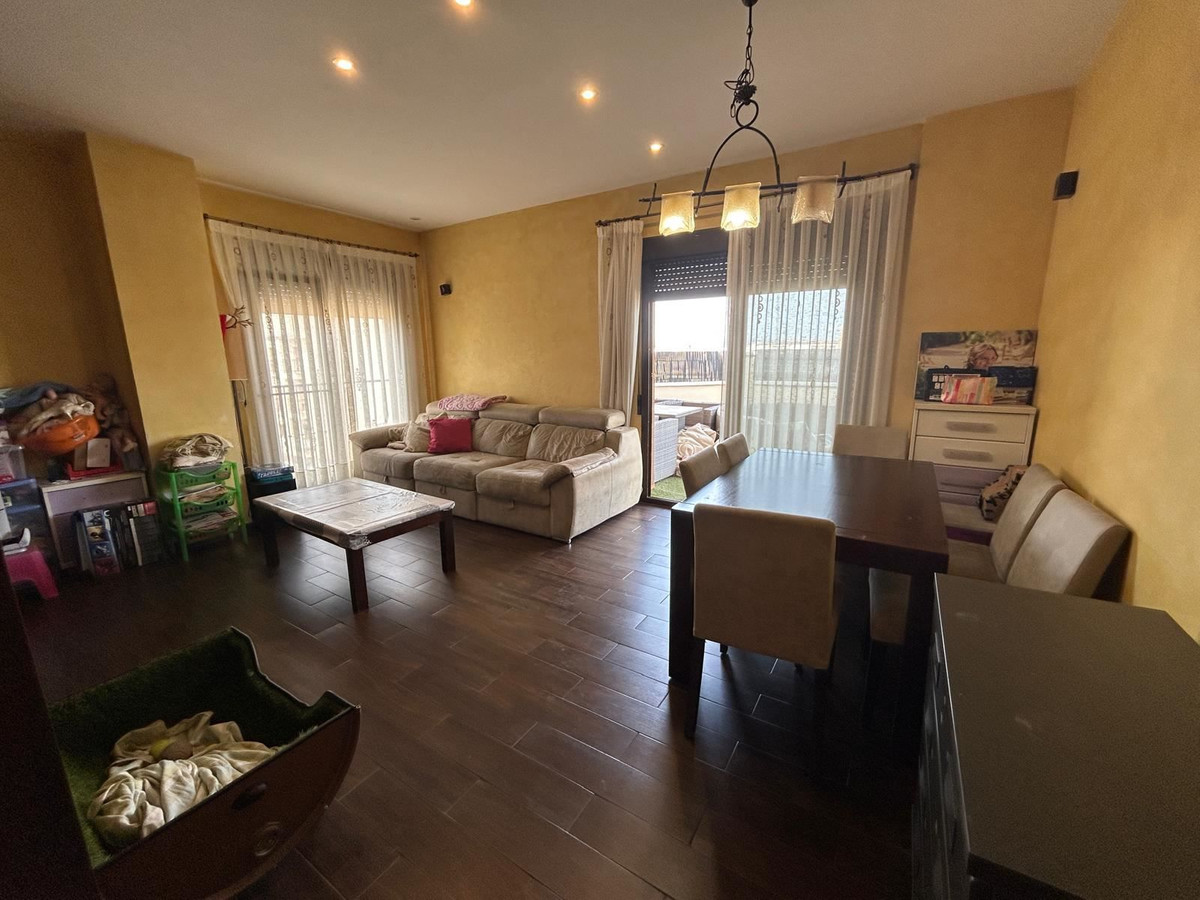 For sale - 3 Bedroom 2 Bathroom Apartment - Top Floor Apartment in San Pedro del Pinatar - Lo Pagan  - Murcia