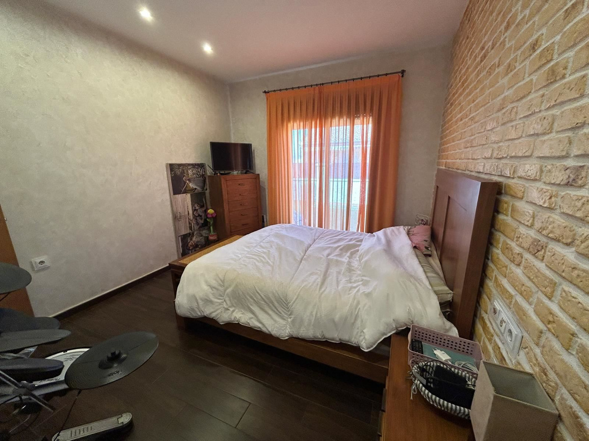 For sale - 3 Bedroom 2 Bathroom Apartment - Top Floor Apartment in San Pedro del Pinatar - Lo Pagan  - Murcia