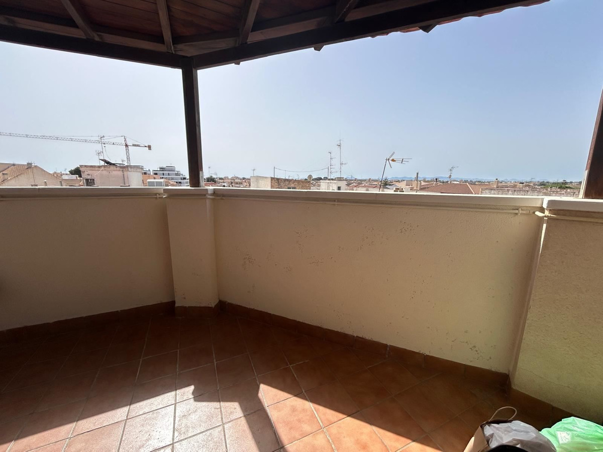 For sale - 3 Bedroom 2 Bathroom Apartment - Top Floor Apartment in San Pedro del Pinatar - Lo Pagan  - Murcia