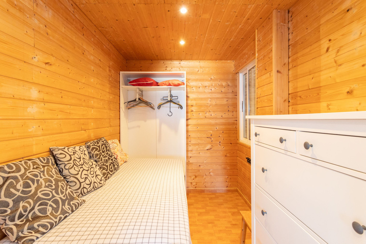 For sale - 3 Bedroom 1 Bathroom Apartment - Middle Floor Apartment in Torrevieja - La Mata  - Alicante