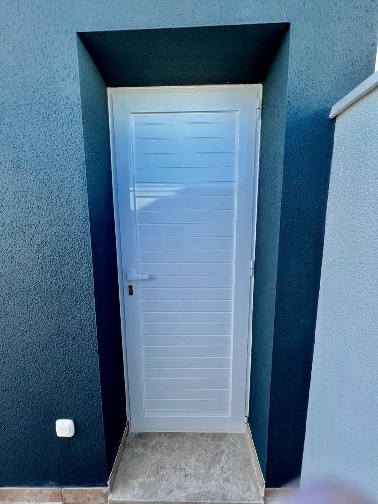 For sale - 3 Bedroom 2 Bathroom Apartment - Top Floor Apartment in Orihuela - Los Dolses  - Alicante