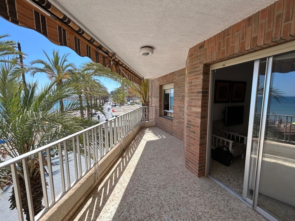 3 Bedroom 2 Bathroom Apartment - Ground Floor Apartment in Torrevieja