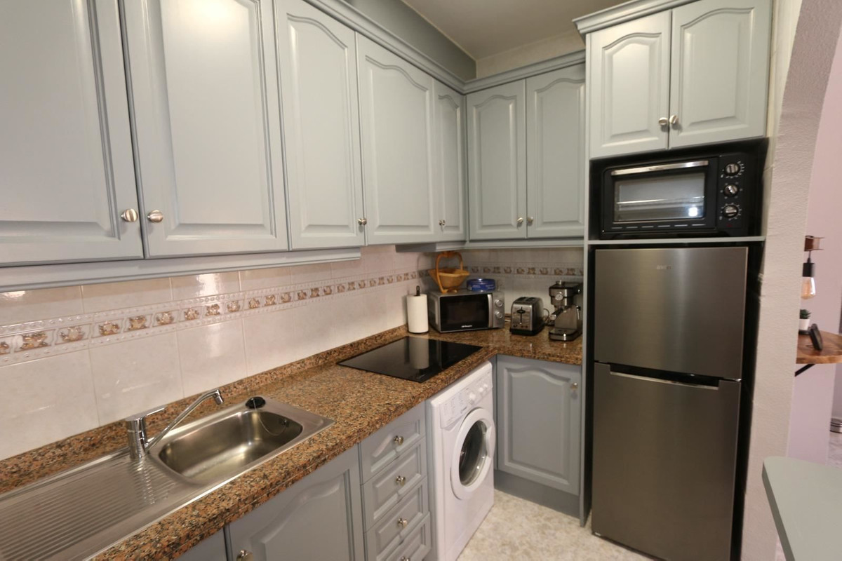 For sale - 3 Bedroom 2 Bathroom Apartment - Middle Floor Apartment in Orihuela - La Florida  - Alicante