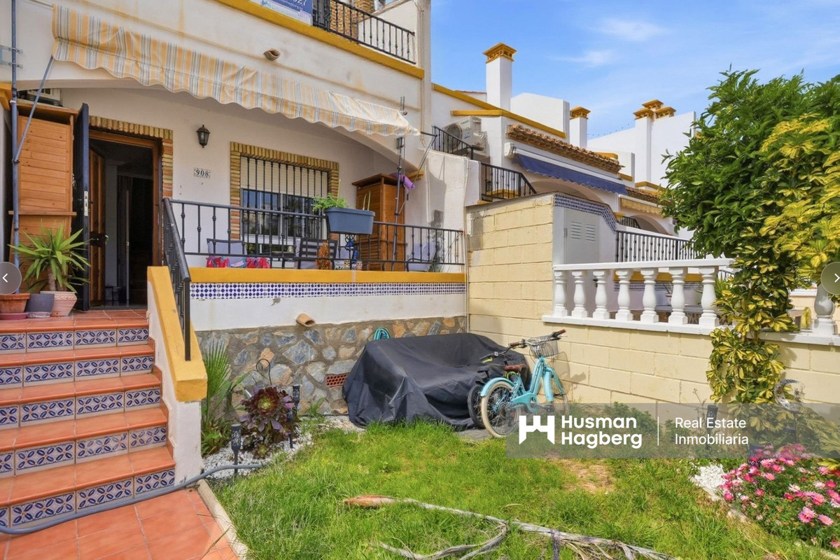 For sale - 2 Bedroom 2 Bathroom House - Townhouse in Orihuela - Los Dolses  - Alicante