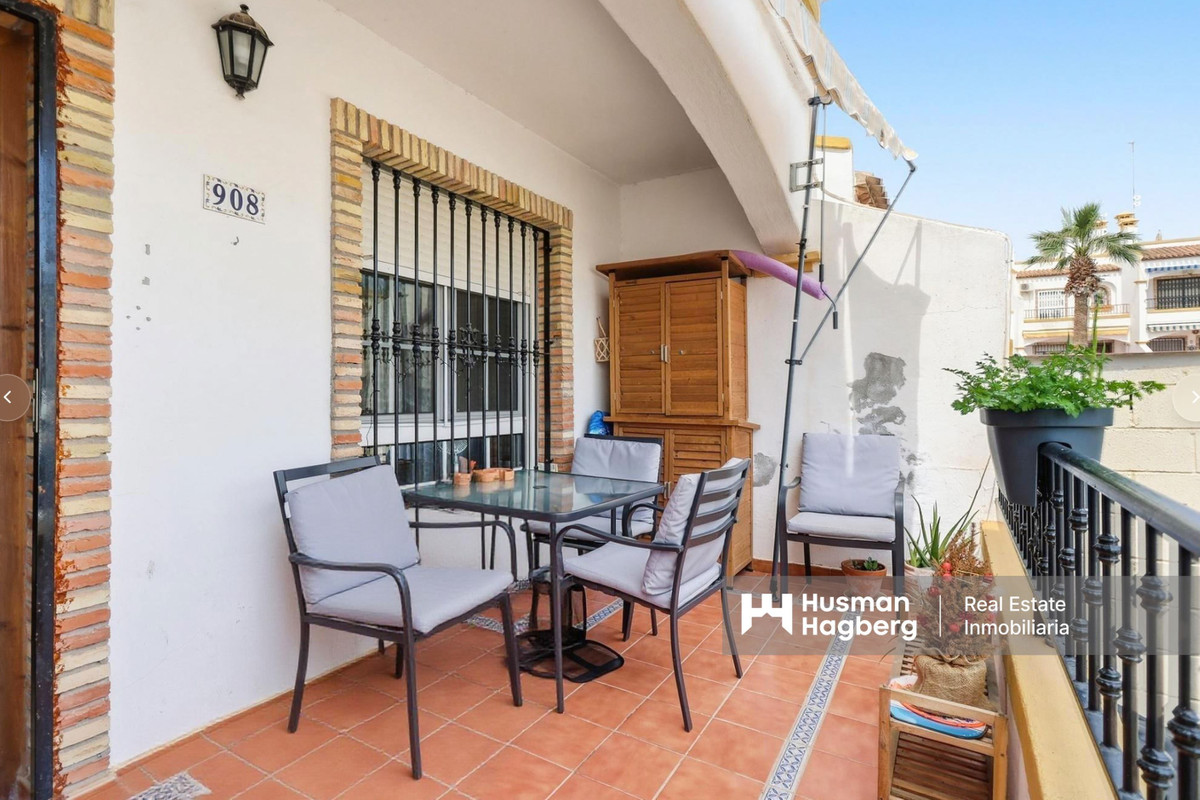 For sale - 2 Bedroom 2 Bathroom House - Townhouse in Orihuela - Los Dolses  - Alicante