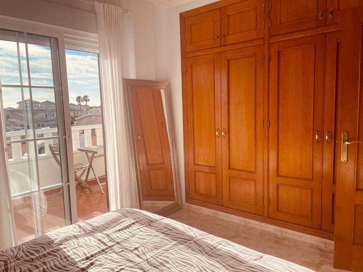 For sale - 3 Bedroom 2 Bathroom House - Townhouse in Orihuela - Lomas de Cabo Roig  - Alicante