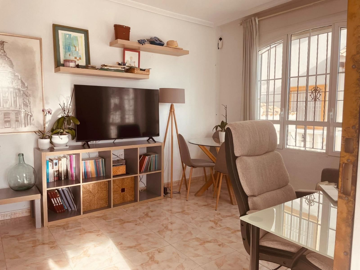 For sale - 3 Bedroom 2 Bathroom House - Townhouse in Orihuela - Lomas de Cabo Roig  - Alicante