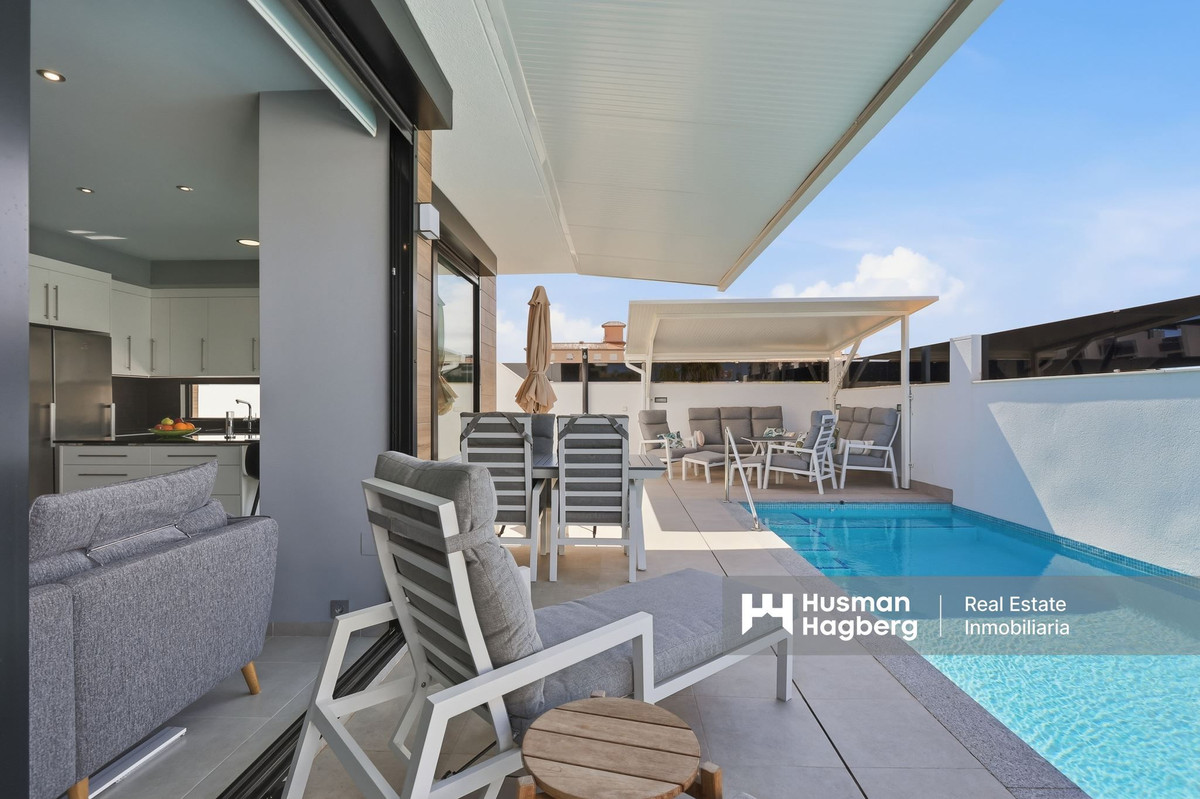 For sale - 3 Bedroom 2 Bathroom House - Detached Villa in San Pedro del Pinatar - San Pedro del Pinatar Centro  - Murcia