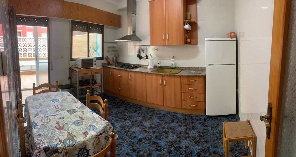 For sale - 4 Bedroom 3 Bathroom House - Townhouse in Guardamar del Segura - Guardamar del Segura Centro  - Alicante