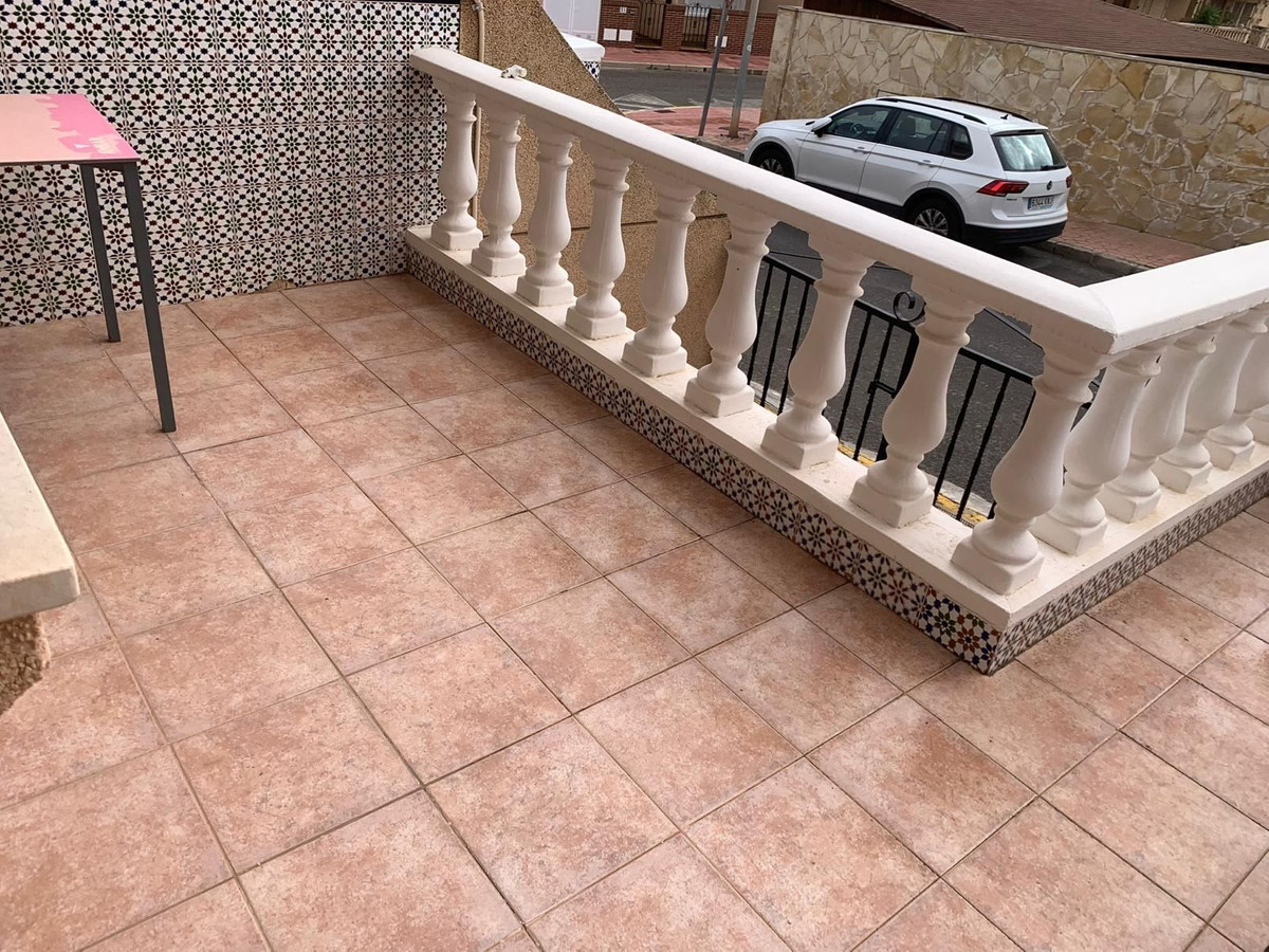 For sale - 4 Bedroom 3 Bathroom House - Townhouse in Guardamar del Segura - Guardamar del Segura Centro  - Alicante