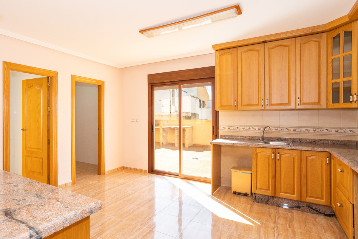 For sale - 4 Bedroom 4 Bathroom House - Townhouse in San Miguel de Salinas - San Miguel de Salinas Centro  - Alicante