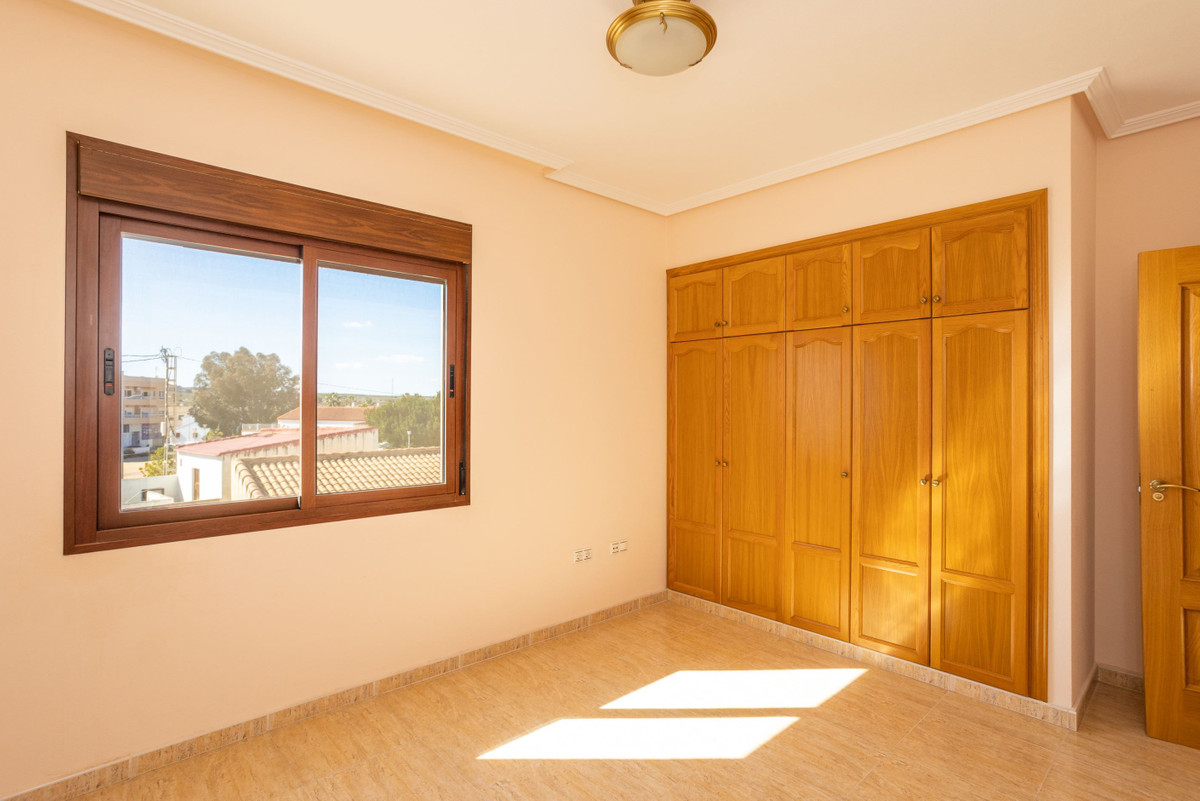 For sale - 4 Bedroom 4 Bathroom House - Townhouse in San Miguel de Salinas - San Miguel de Salinas Centro  - Alicante