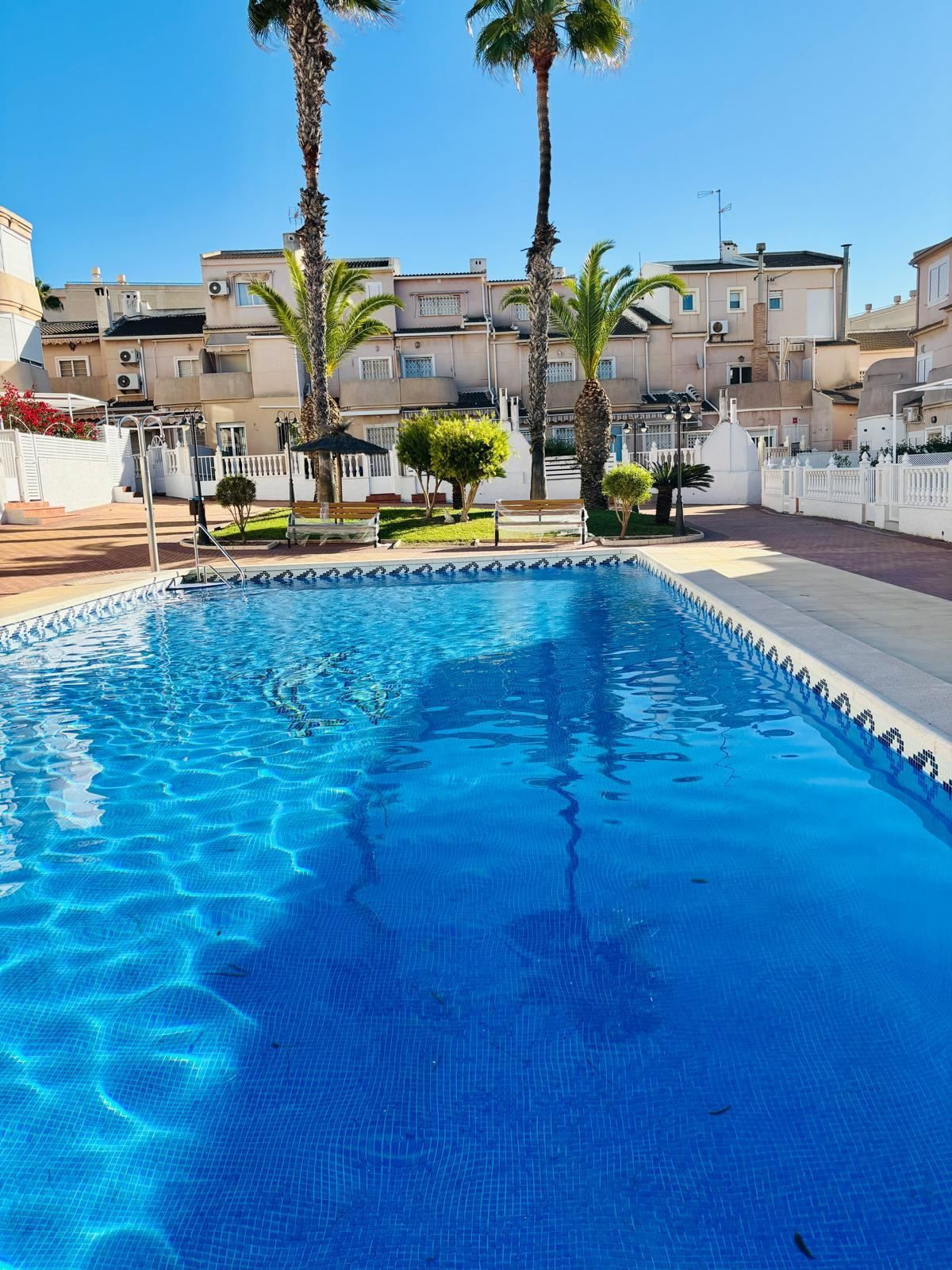 For sale - 3 Bedroom 2 Bathroom House - Townhouse in Orihuela - Mil Palmeras  - Alicante