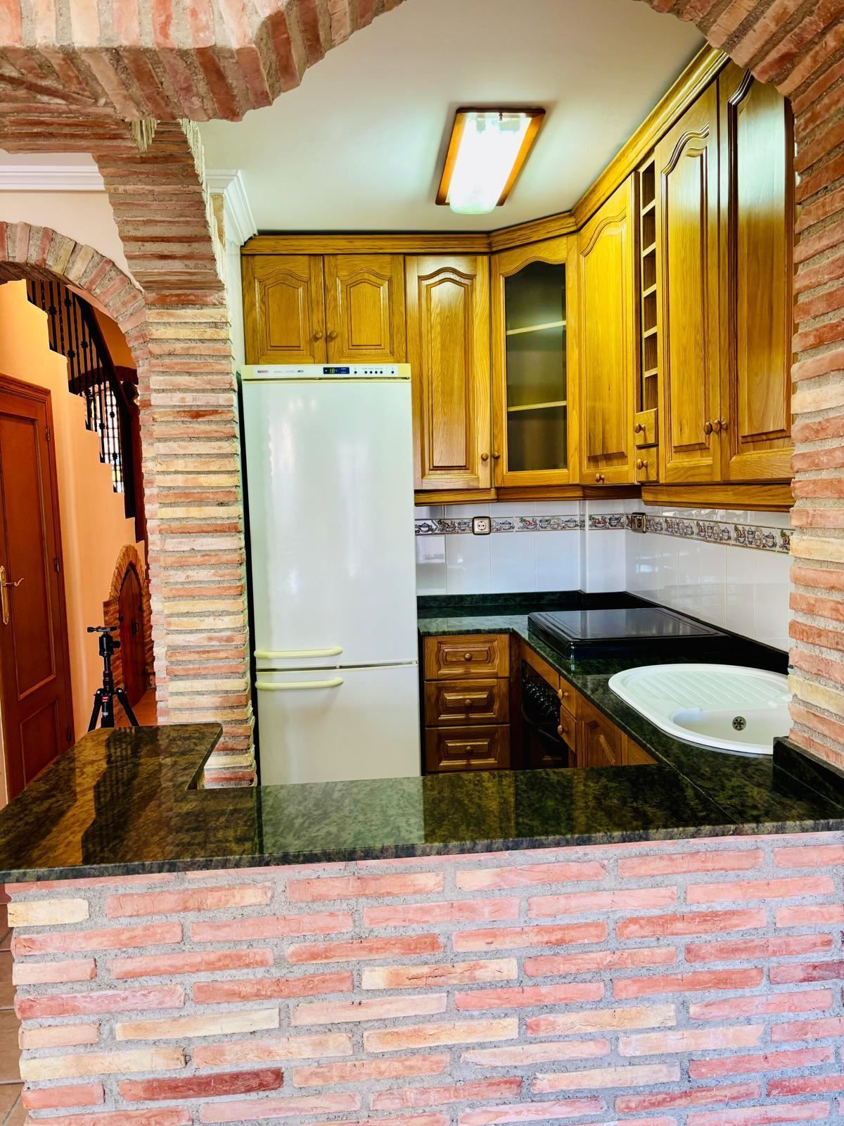 For sale - 3 Bedroom 2 Bathroom House - Townhouse in Orihuela - Mil Palmeras  - Alicante
