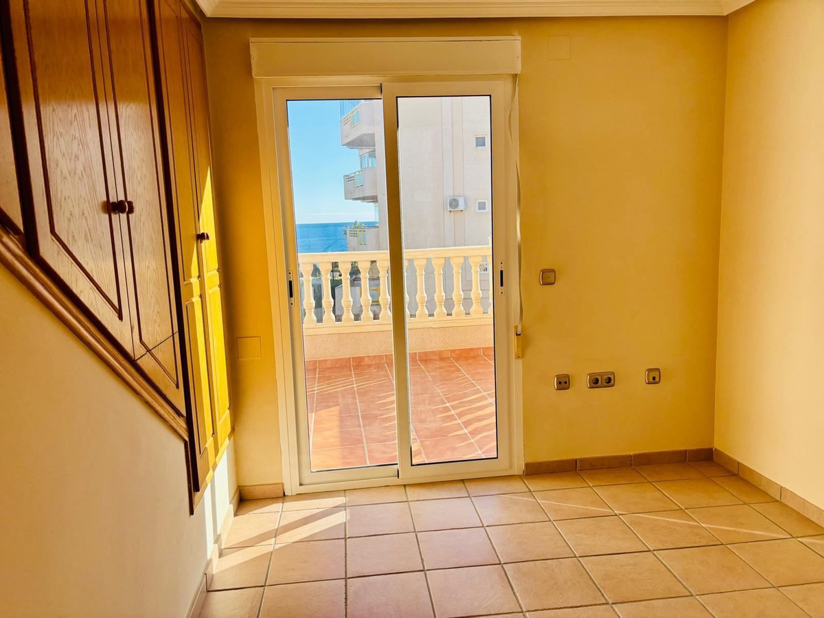 For sale - 3 Bedroom 2 Bathroom House - Townhouse in Orihuela - Mil Palmeras  - Alicante