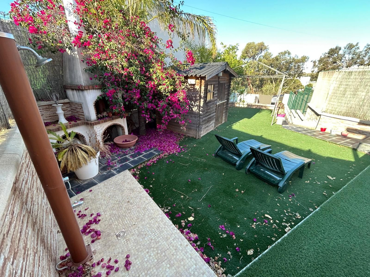 For sale - 2 Bedroom 1 Bathroom House - Townhouse in Orihuela - Mil Palmeras  - Alicante