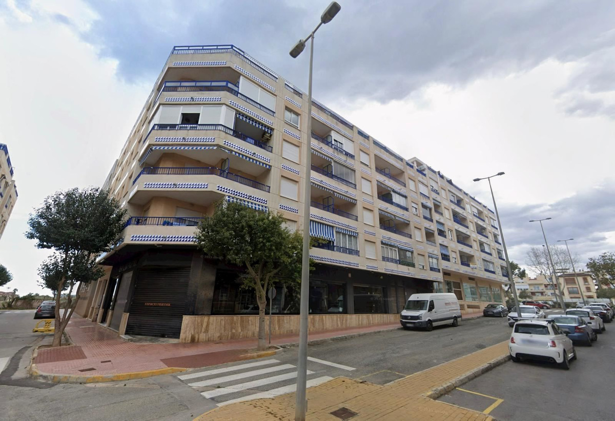 For sale - 2 Bedroom 2 Bathroom Apartment - Ground Floor Apartment in Guardamar del Segura - Guardamar del Segura Centro  - Alicante