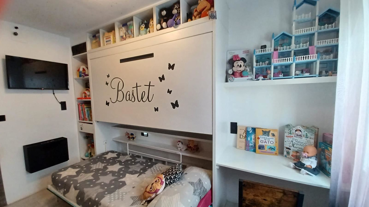 For sale - 3 Bedroom 2 Bathroom Apartment - Top Floor Apartment in Pilar de la Horadada - Torre de la Horadada  - Alicante