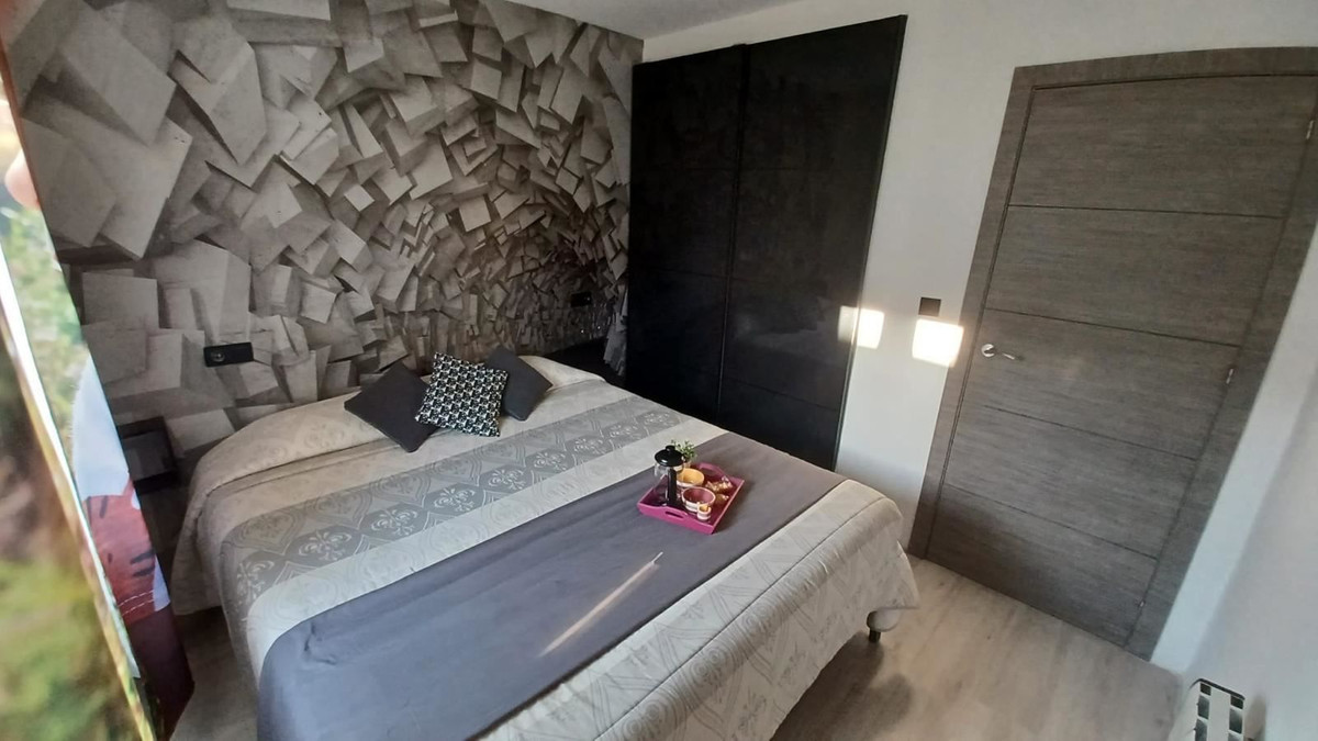 For sale - 3 Bedroom 2 Bathroom Apartment - Top Floor Apartment in Pilar de la Horadada - Torre de la Horadada  - Alicante