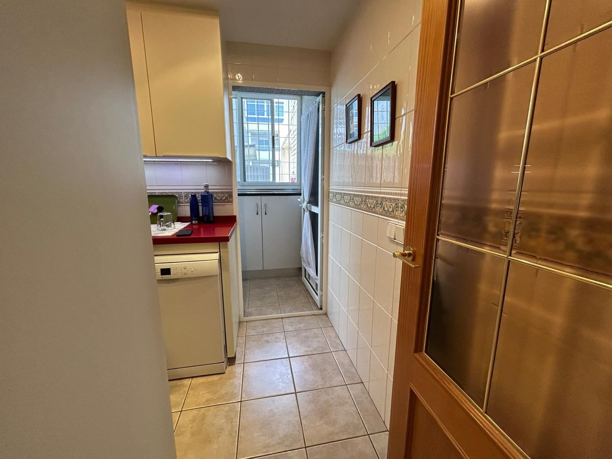 For sale - 3 Bedroom 2 Bathroom House - Townhouse in Torrevieja - Torrevieja Centro  - Alicante