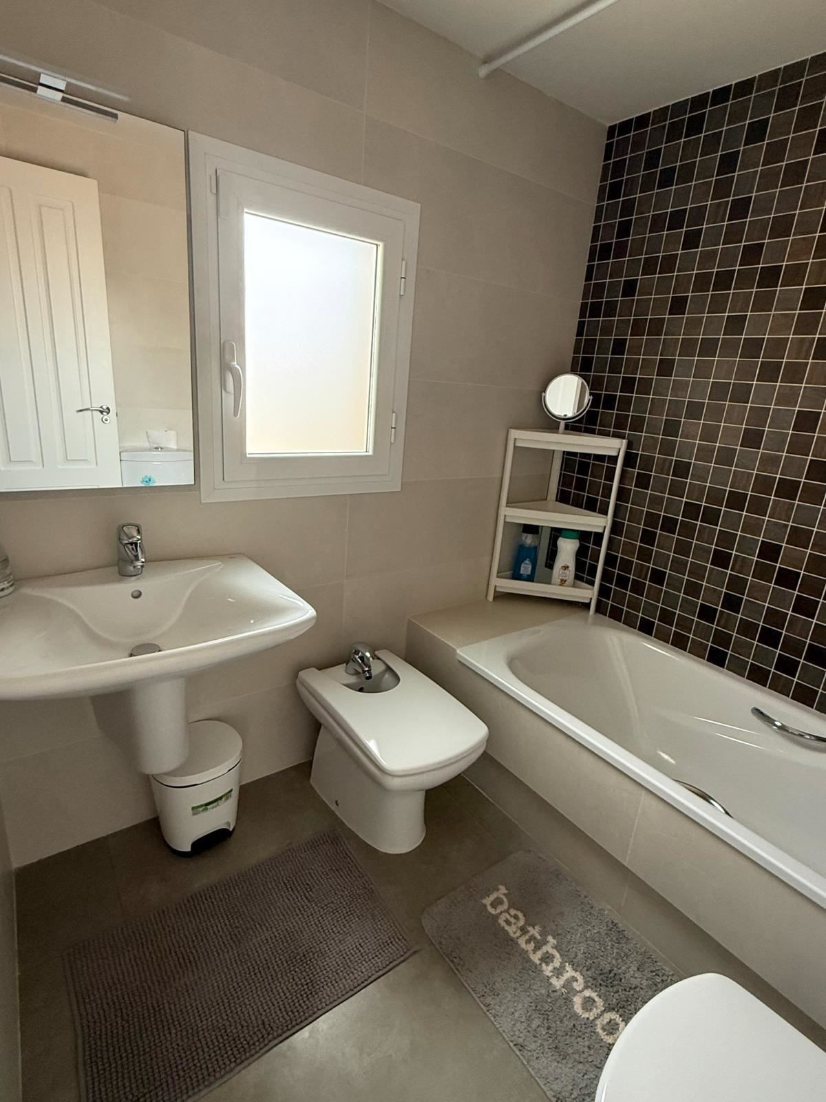 For sale - 3 Bedroom 3 Bathroom House - Townhouse in Santa Pola - Santa Pola Centro  - Alicante