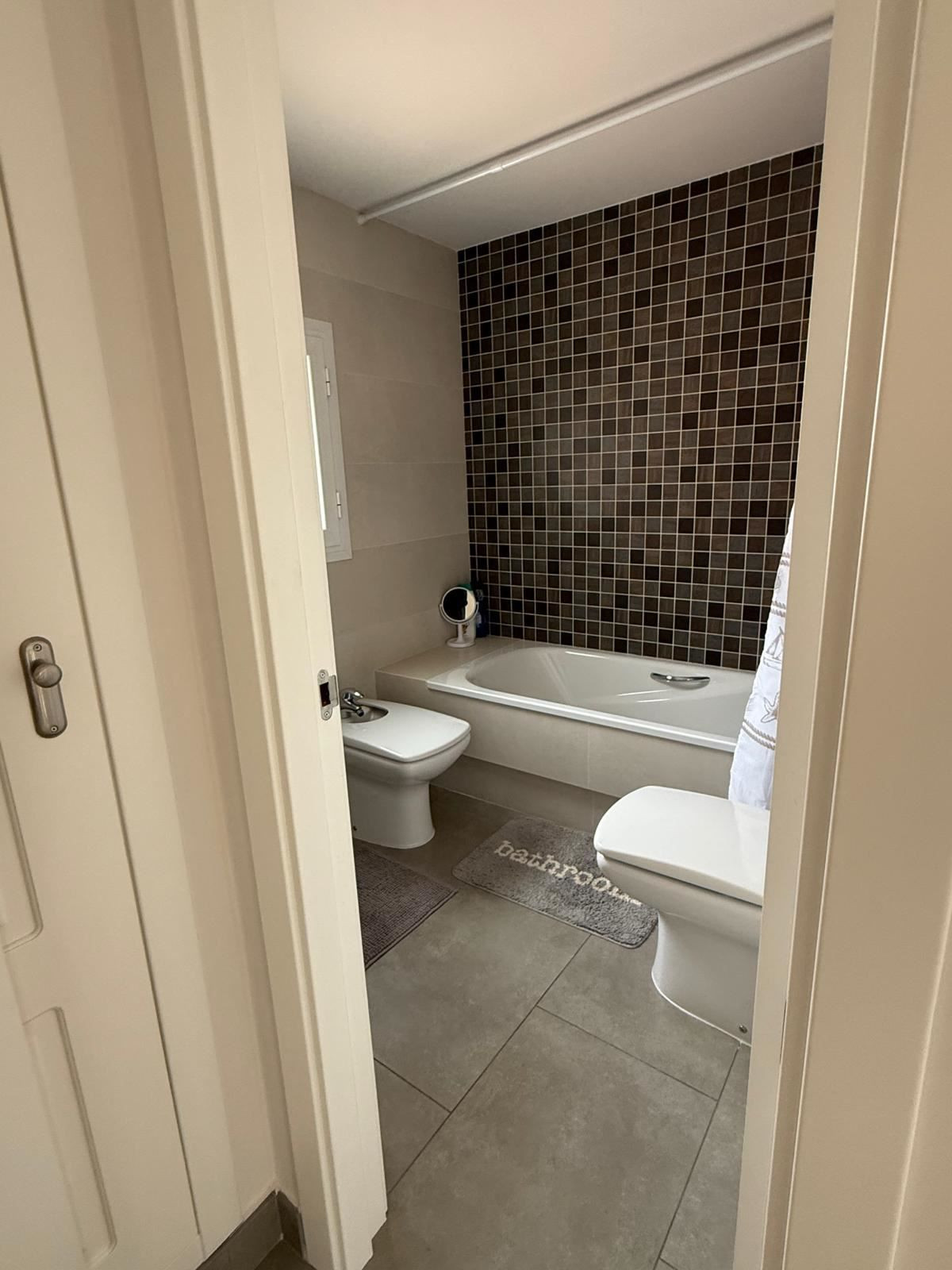 For sale - 3 Bedroom 3 Bathroom House - Townhouse in Santa Pola - Santa Pola Centro  - Alicante