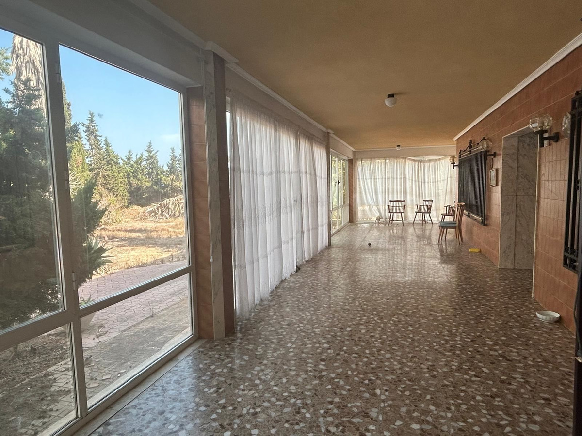 For sale - 6 Bedroom 3 Bathroom House - Detached Villa in San Fulgencio - La Marina  - Alicante