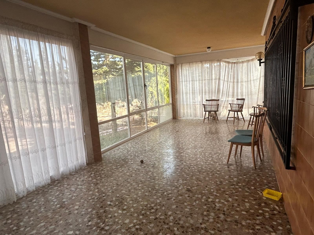 For sale - 6 Bedroom 3 Bathroom House - Detached Villa in San Fulgencio - La Marina  - Alicante