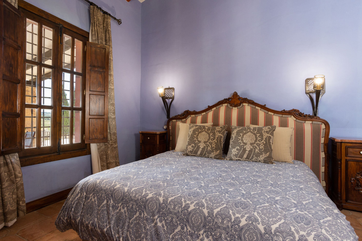 For sale - 4 Bedroom 3 Bathroom House - Detached Villa in San Miguel de Salinas - San Miguel de Salinas Centro  - Alicante