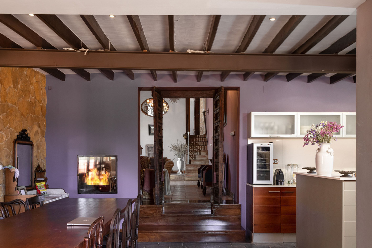 For sale - 4 Bedroom 3 Bathroom House - Detached Villa in San Miguel de Salinas - San Miguel de Salinas Centro  - Alicante