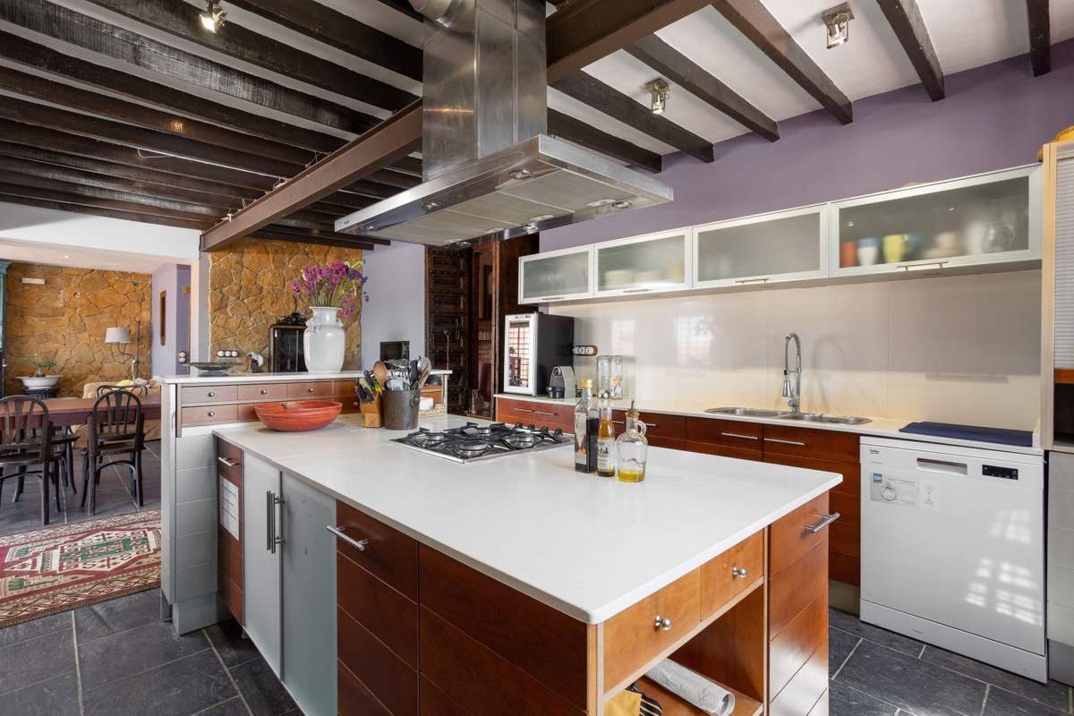 For sale - 4 Bedroom 3 Bathroom House - Detached Villa in San Miguel de Salinas - San Miguel de Salinas Centro  - Alicante