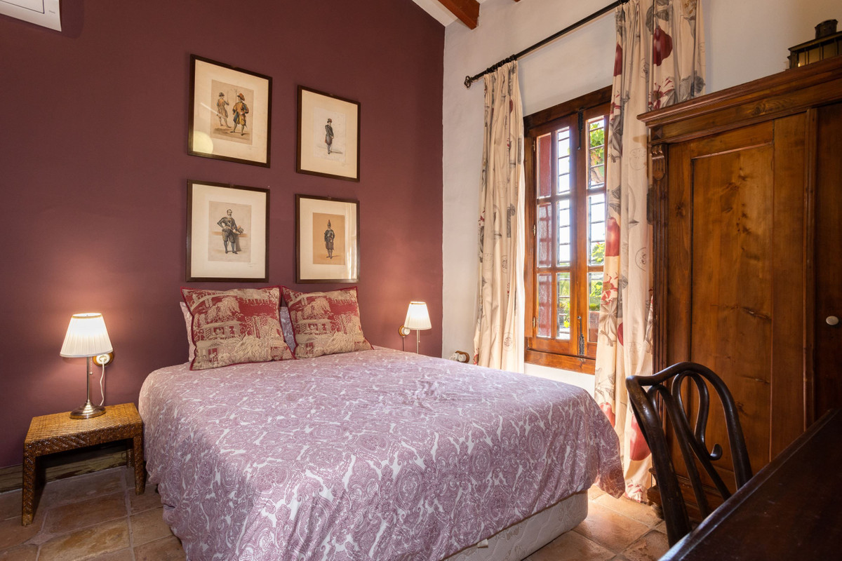 For sale - 4 Bedroom 3 Bathroom House - Detached Villa in San Miguel de Salinas - San Miguel de Salinas Centro  - Alicante