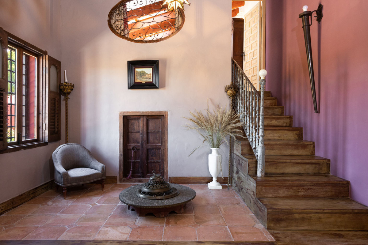 For sale - 4 Bedroom 3 Bathroom House - Detached Villa in San Miguel de Salinas - San Miguel de Salinas Centro  - Alicante