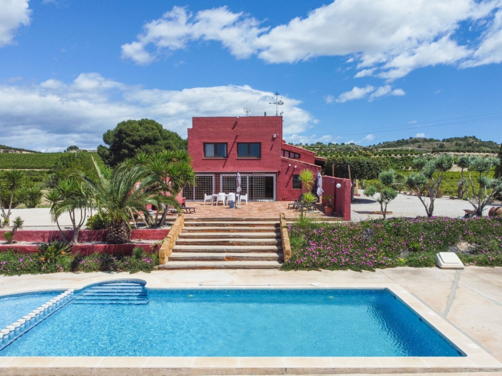 4 Bedroom 3 Bathroom House - Detached Villa in San Miguel de Salinas