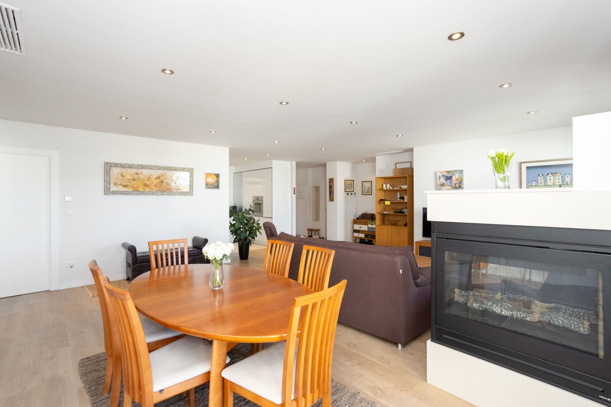 For sale - 4 Bedroom 2 Bathroom Apartment - Middle Floor Apartment in Orihuela - Los Dolses  - Alicante