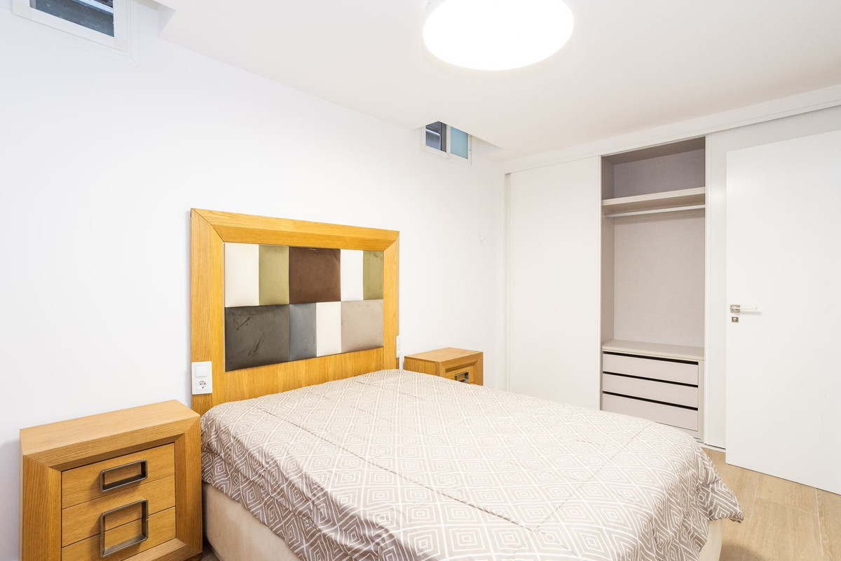 For sale - 5 Bedroom 5 Bathroom House - Detached Villa in San Miguel de Salinas - San Miguel de Salinas Centro  - Alicante