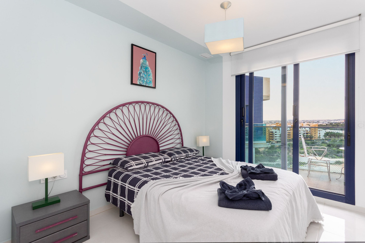 For sale - 3 Bedroom 2 Bathroom Apartment - Penthouse in Orihuela - Punta Prima  - Alicante