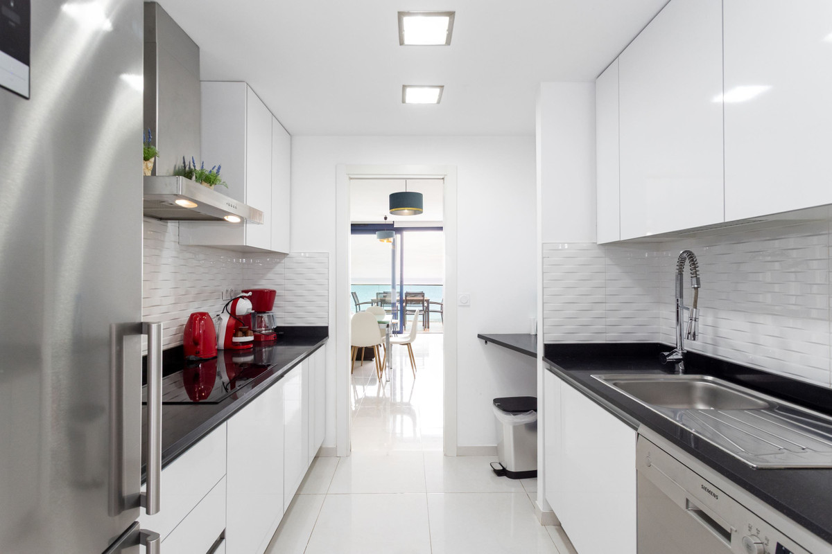 For sale - 3 Bedroom 2 Bathroom Apartment - Penthouse in Orihuela - Punta Prima  - Alicante