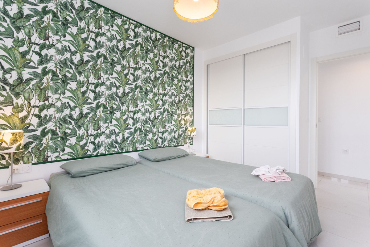 For sale - 3 Bedroom 2 Bathroom Apartment - Penthouse in Orihuela - Punta Prima  - Alicante