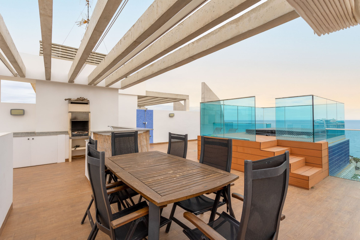 For sale - 3 Bedroom 2 Bathroom Apartment - Penthouse in Orihuela - Punta Prima  - Alicante