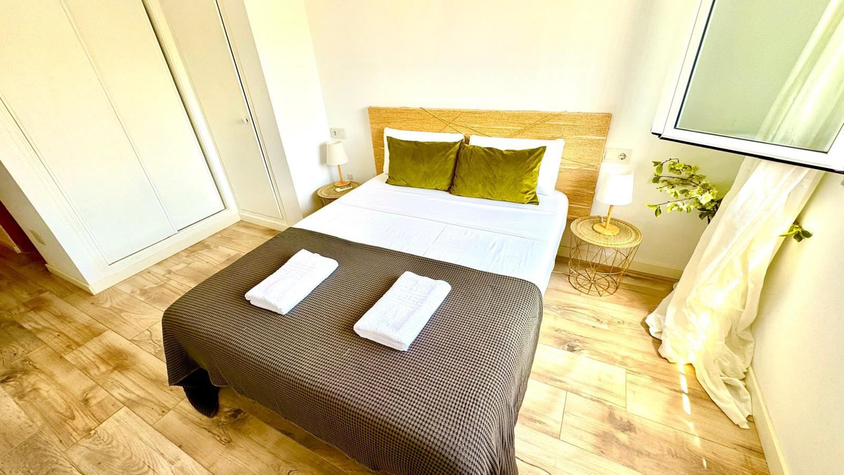 For sale - 2 Bedroom 2 Bathroom Apartment - Middle Floor Apartment in Santa Pola - Gran Alacant  - Alicante