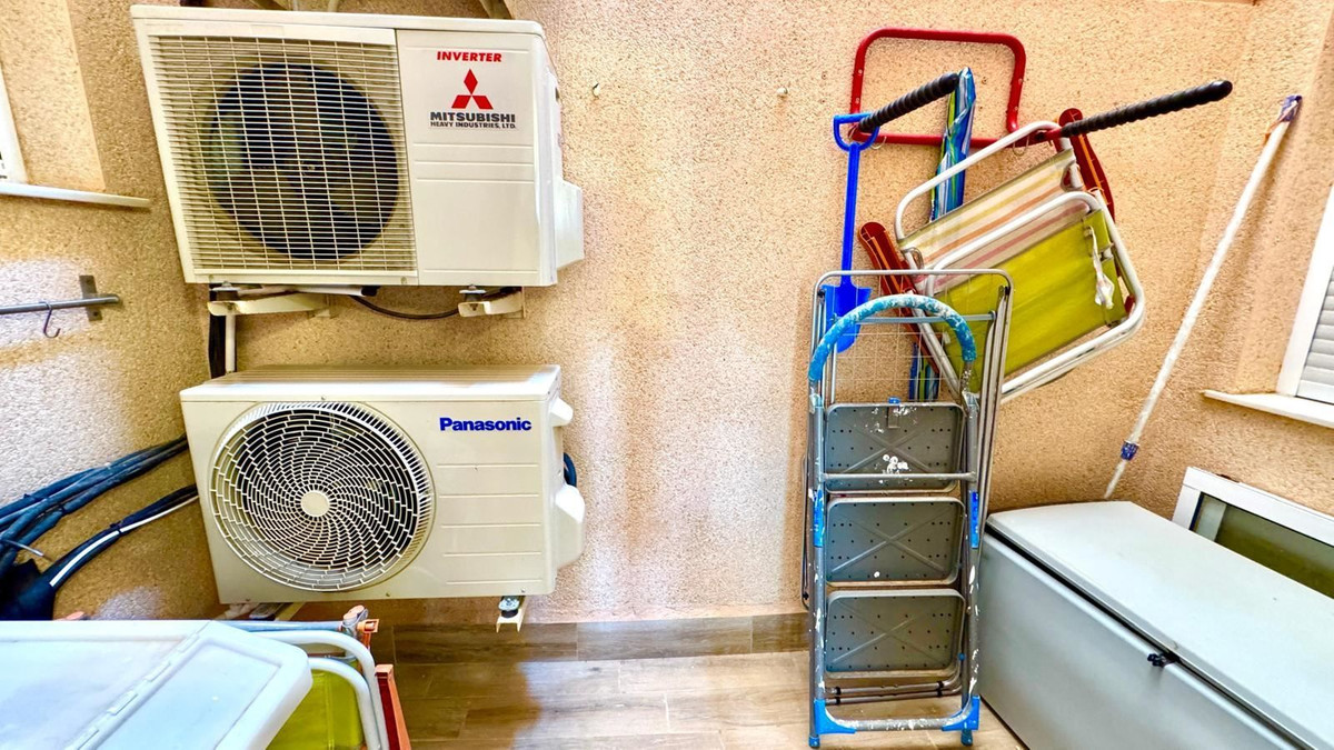 For sale - 2 Bedroom 2 Bathroom Apartment - Middle Floor Apartment in Santa Pola - Gran Alacant  - Alicante