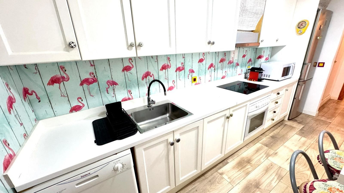 For sale - 2 Bedroom 2 Bathroom Apartment - Middle Floor Apartment in Santa Pola - Gran Alacant  - Alicante