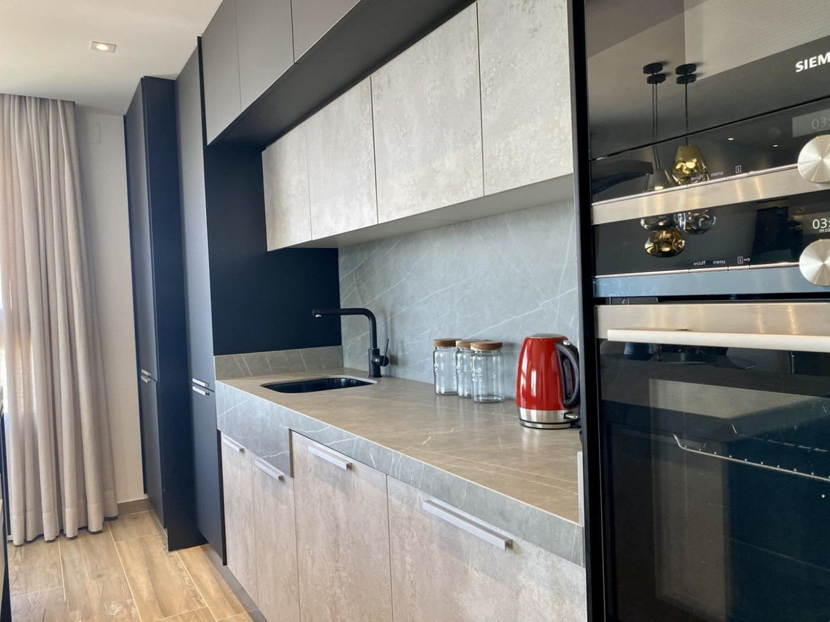 For sale - 3 Bedroom 2 Bathroom Apartment - Middle Floor Apartment in Orihuela - Los Balcones  - Alicante