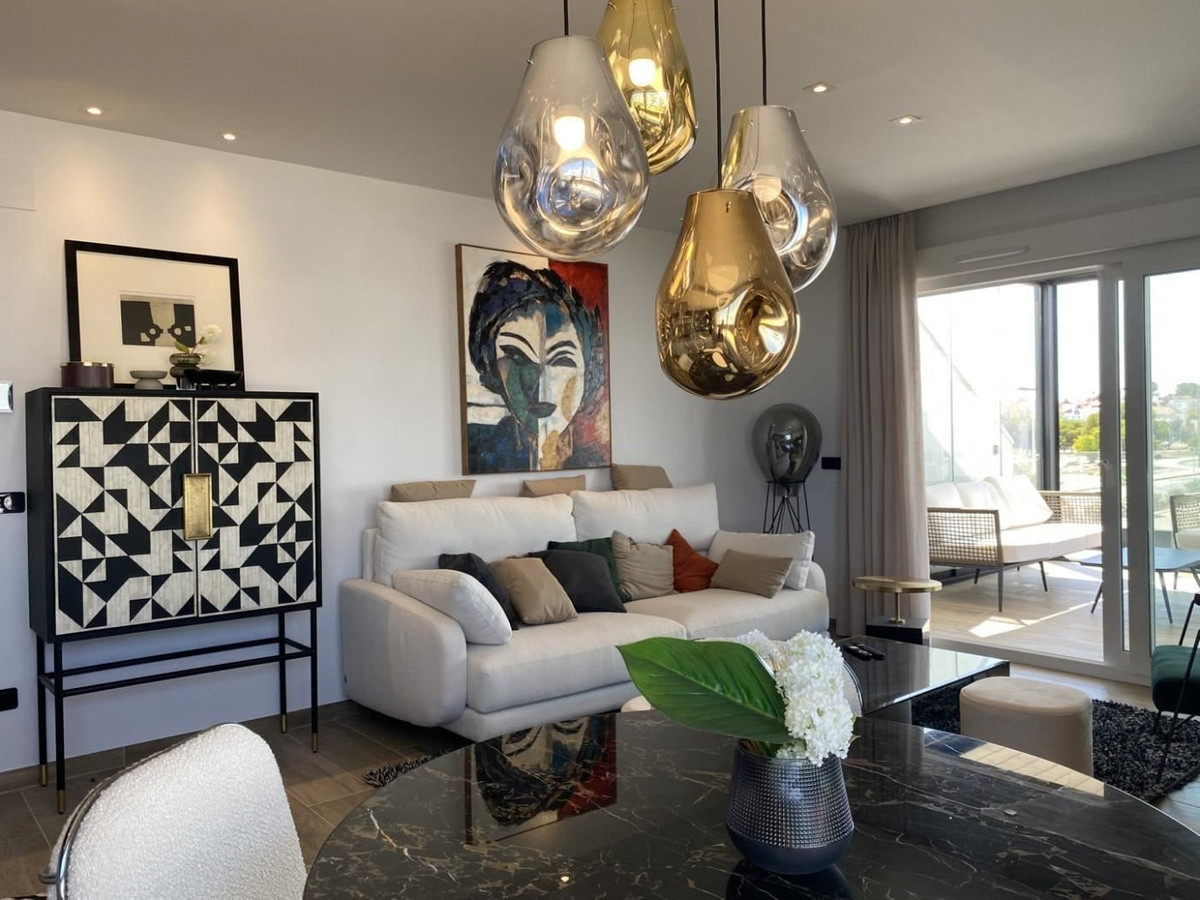 For sale - 3 Bedroom 2 Bathroom Apartment - Middle Floor Apartment in Orihuela - Los Balcones  - Alicante